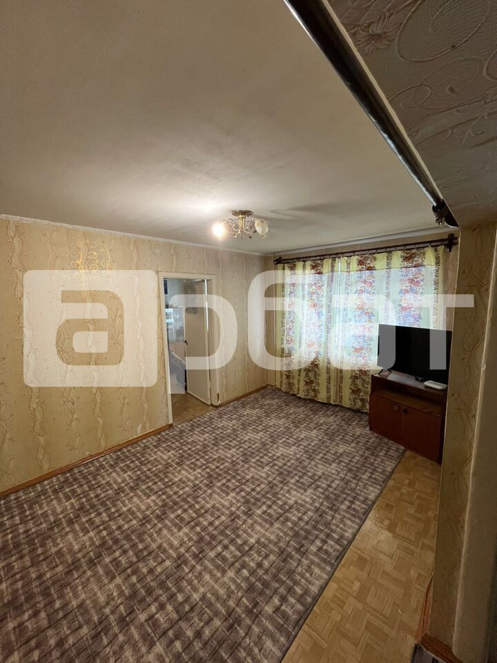 2-к. квартира, 44 м², 1/5 эт.