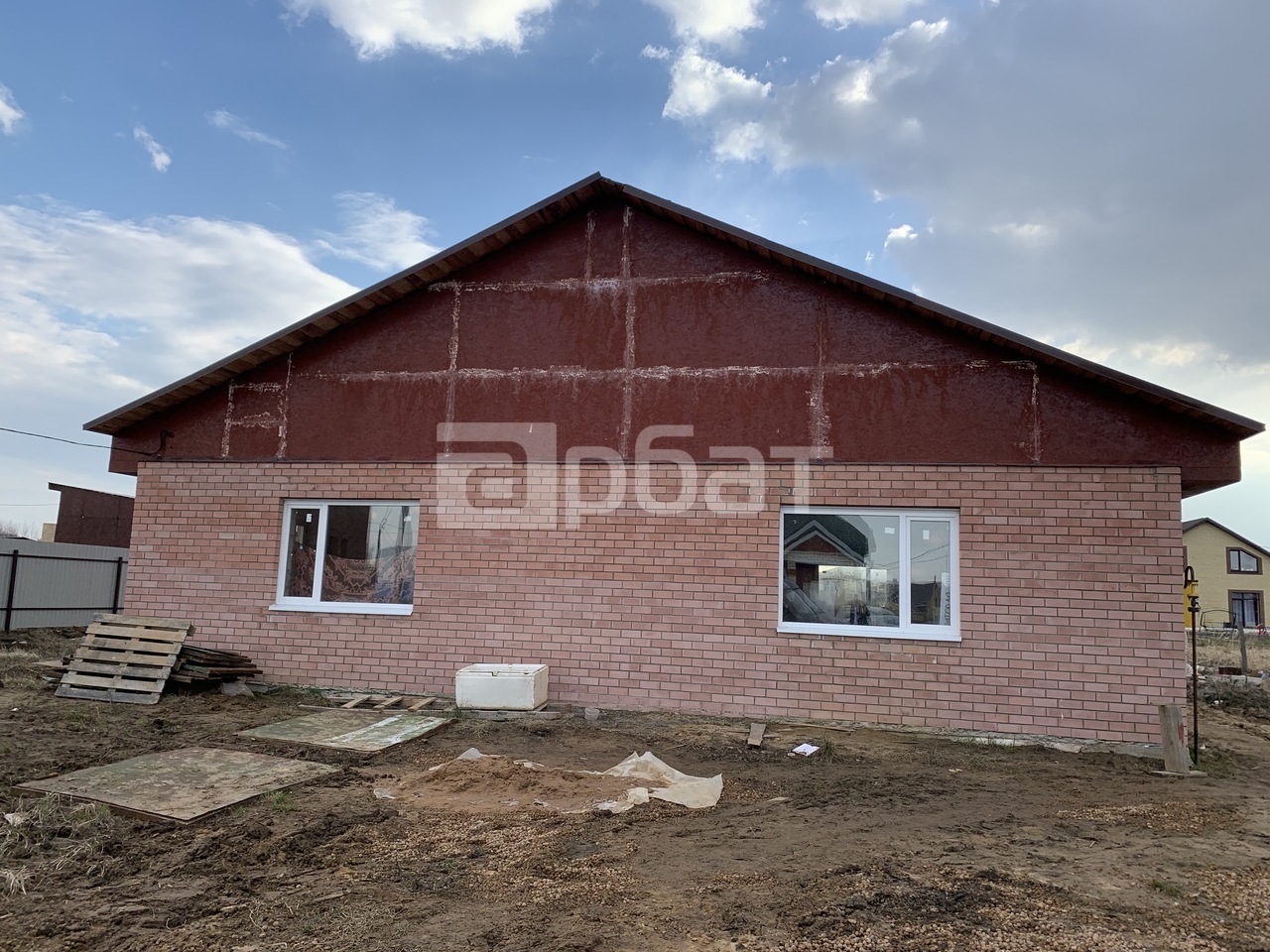 Дом 206 кв.м на участке 11,7 сот.