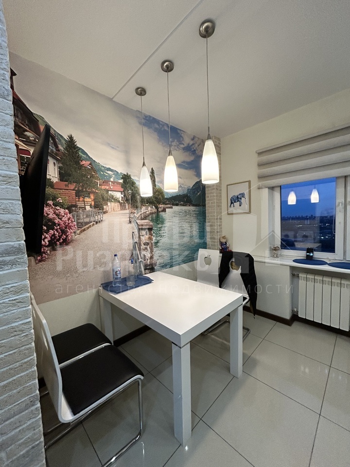 2-к. квартира, 63,8 м², 16/17 эт.