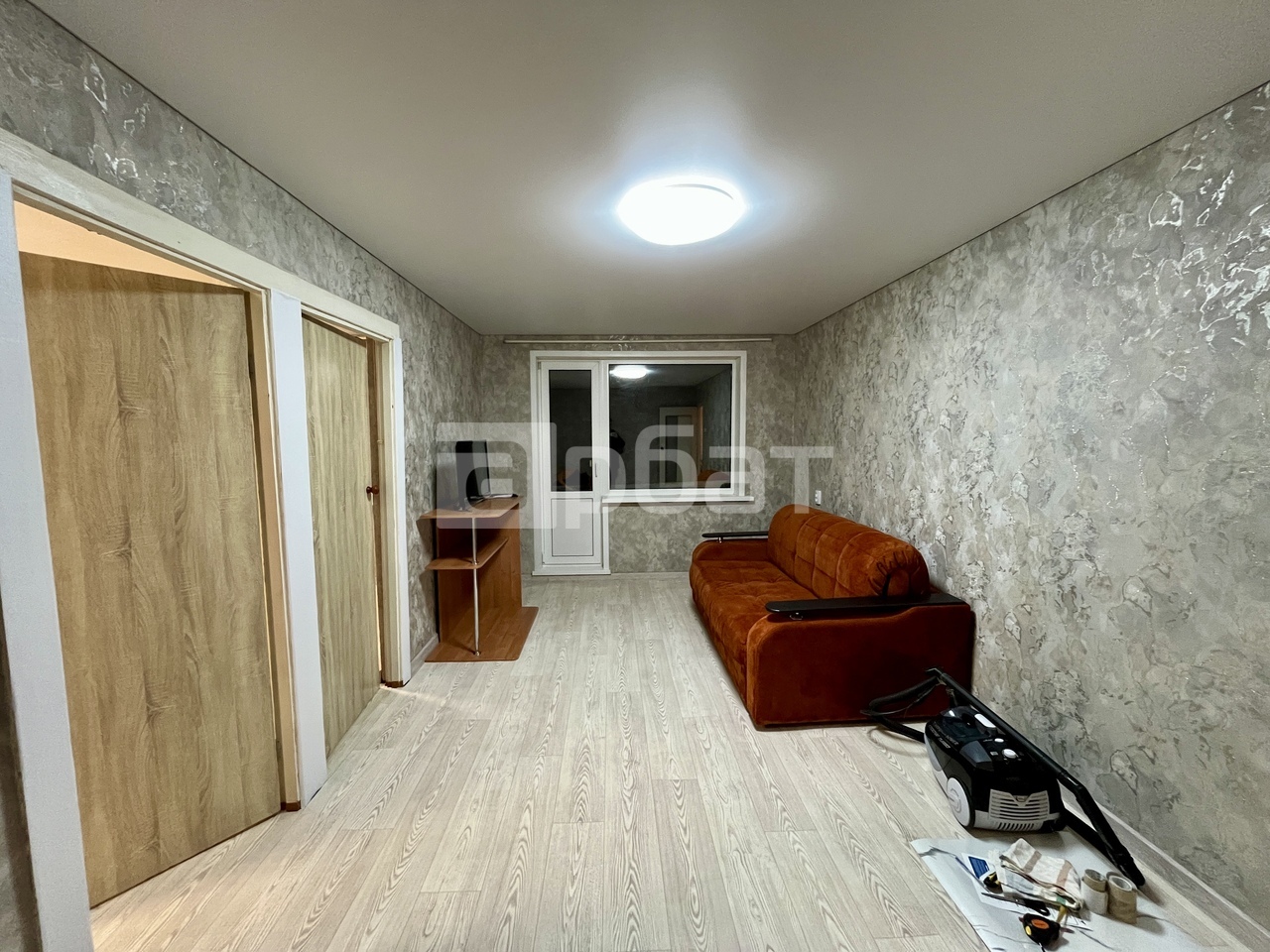 Трехкомнатная в юбилейном