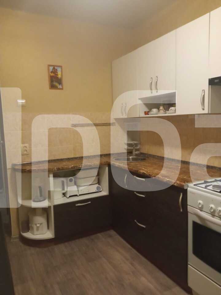 2-к. квартира, 48 м², 4/9 эт.