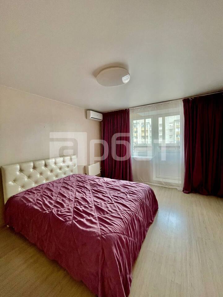 1-к. квартира, 37.2 м², 8/10 эт.