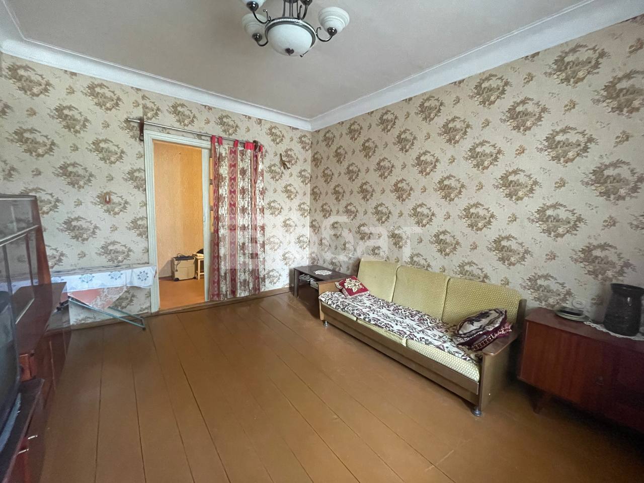 2-к. квартира, 60 м², 2/4 эт.