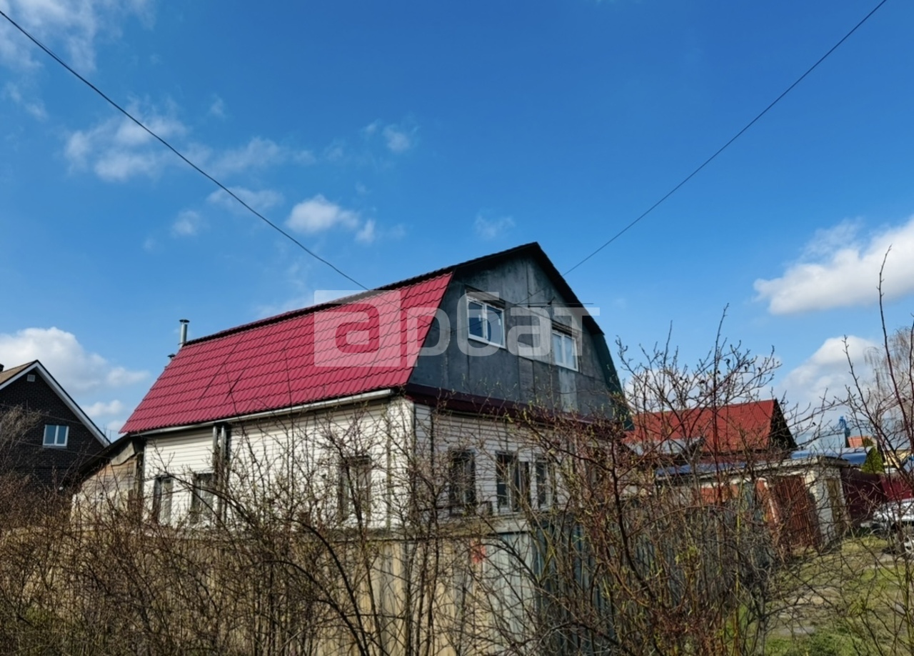 Дом 100 кв.м в городе 