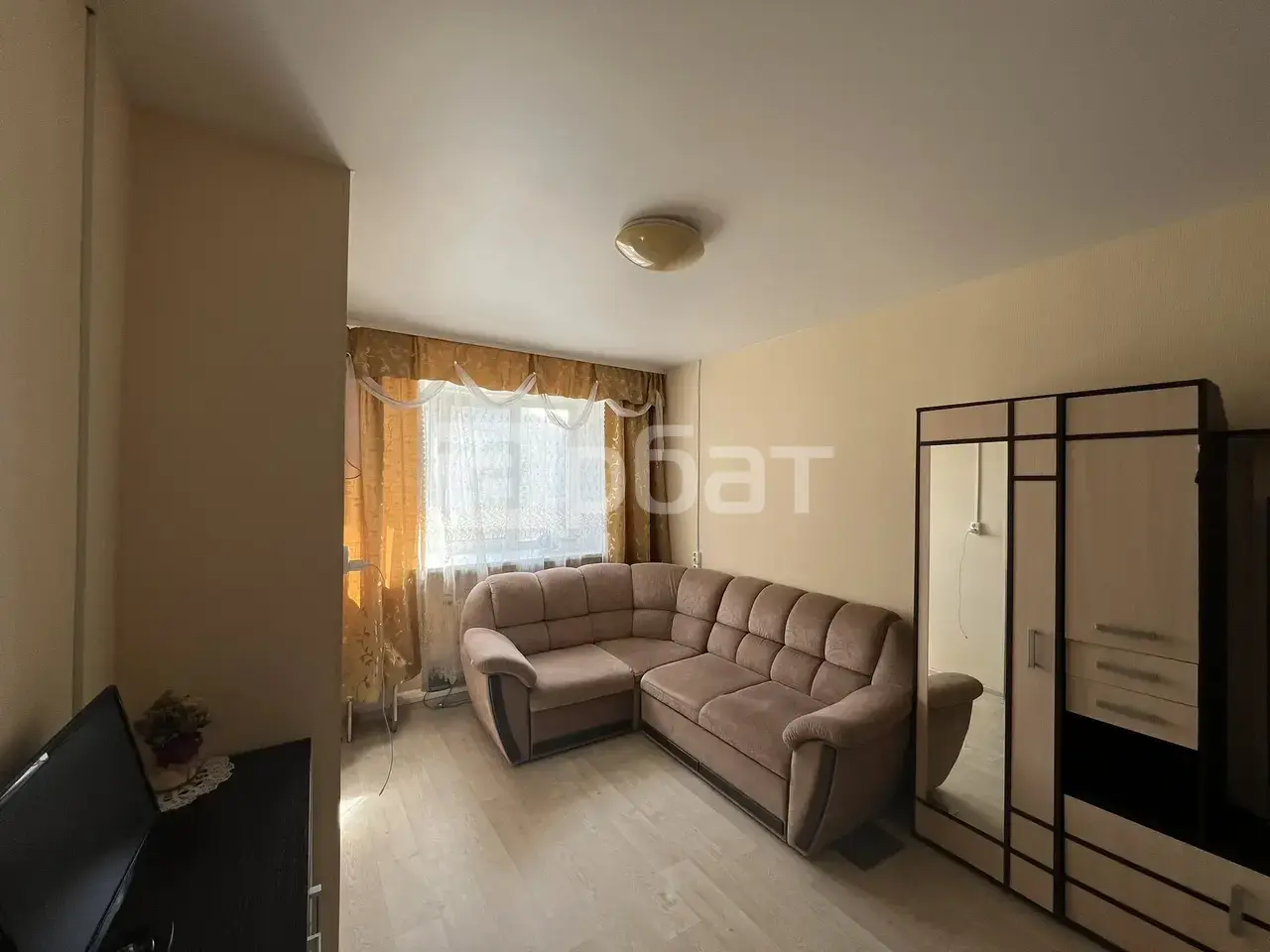 3-к. квартира, 53 м², 2/4 эт.