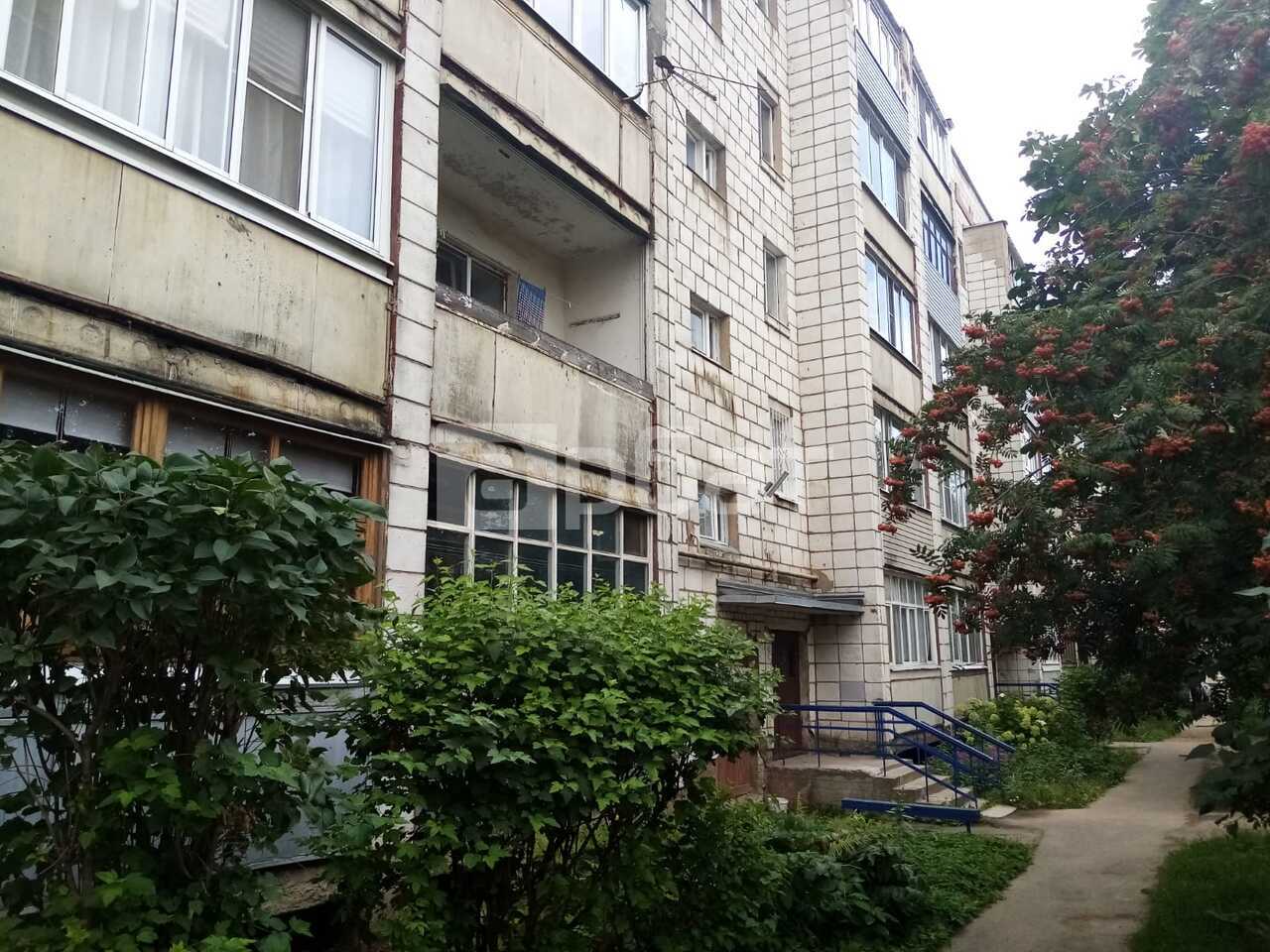 индустральная,3,двушка