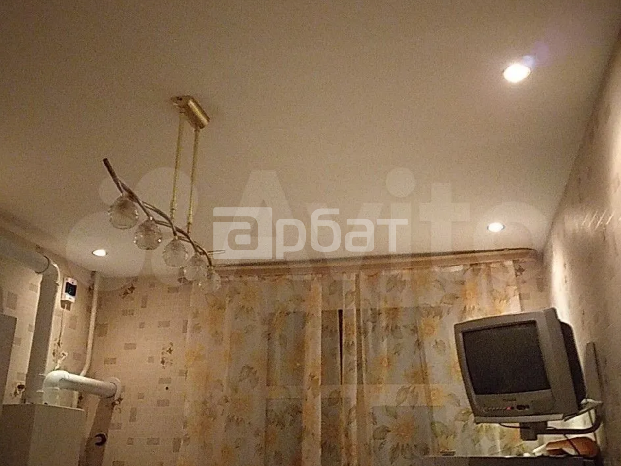 3-к. квартира, 89 м², 2/4 эт.