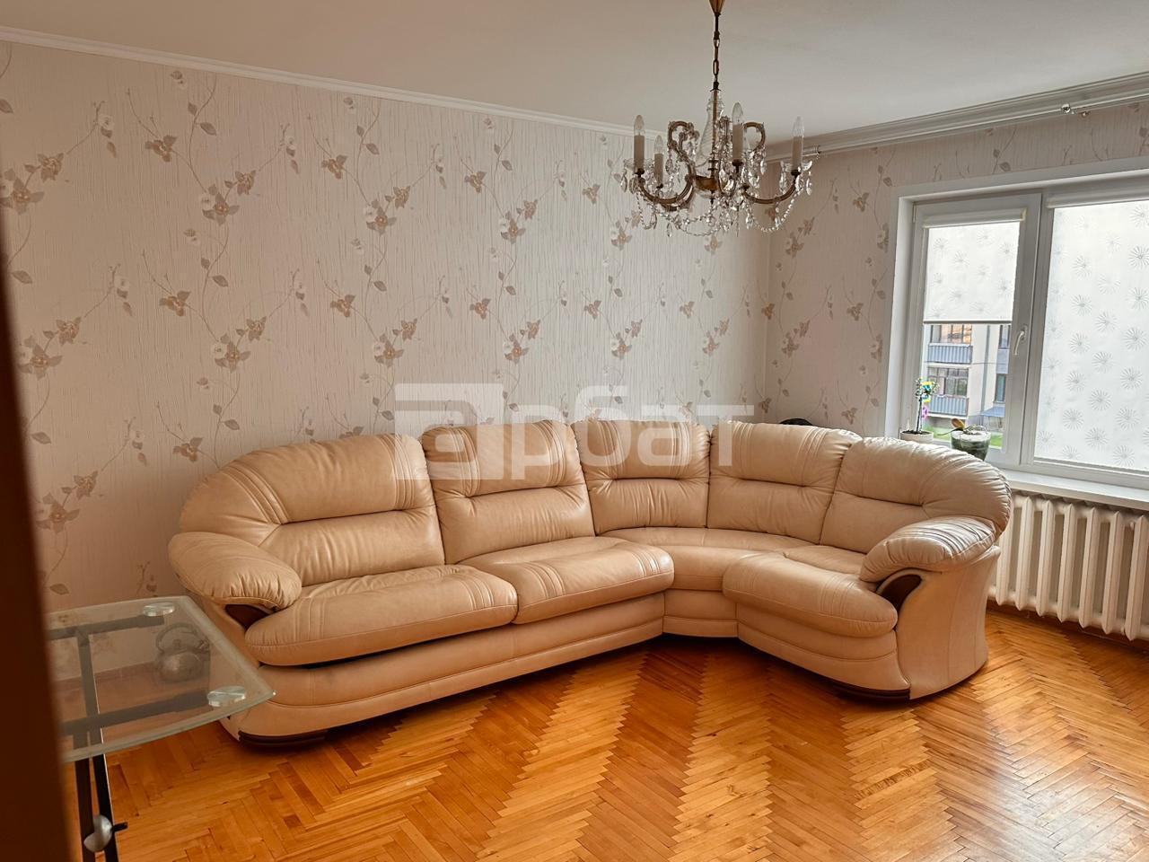 3-к. квартира, 65 м², 2/5 эт.