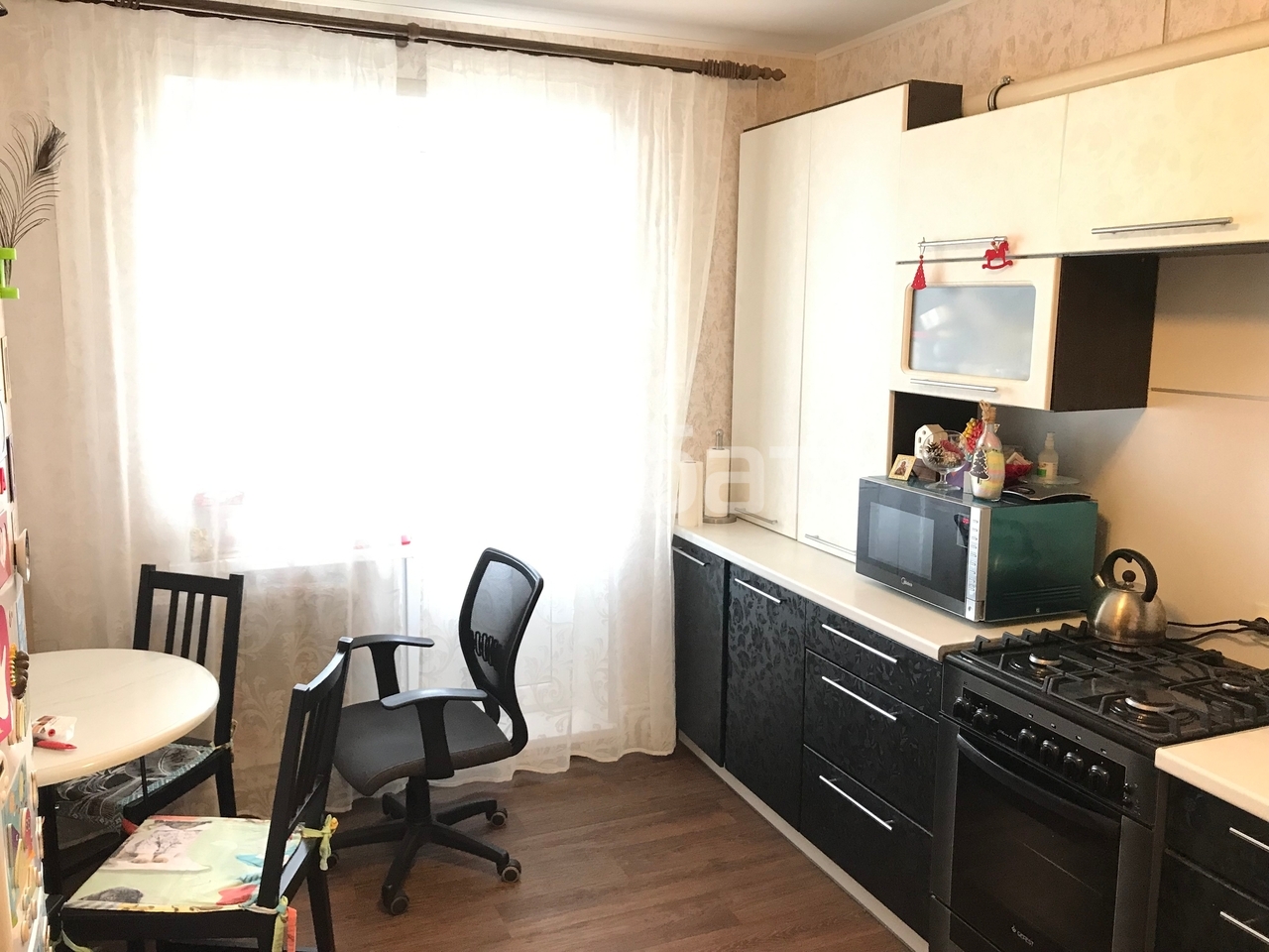 2-к. квартира, 57 м², 3/3 эт.
