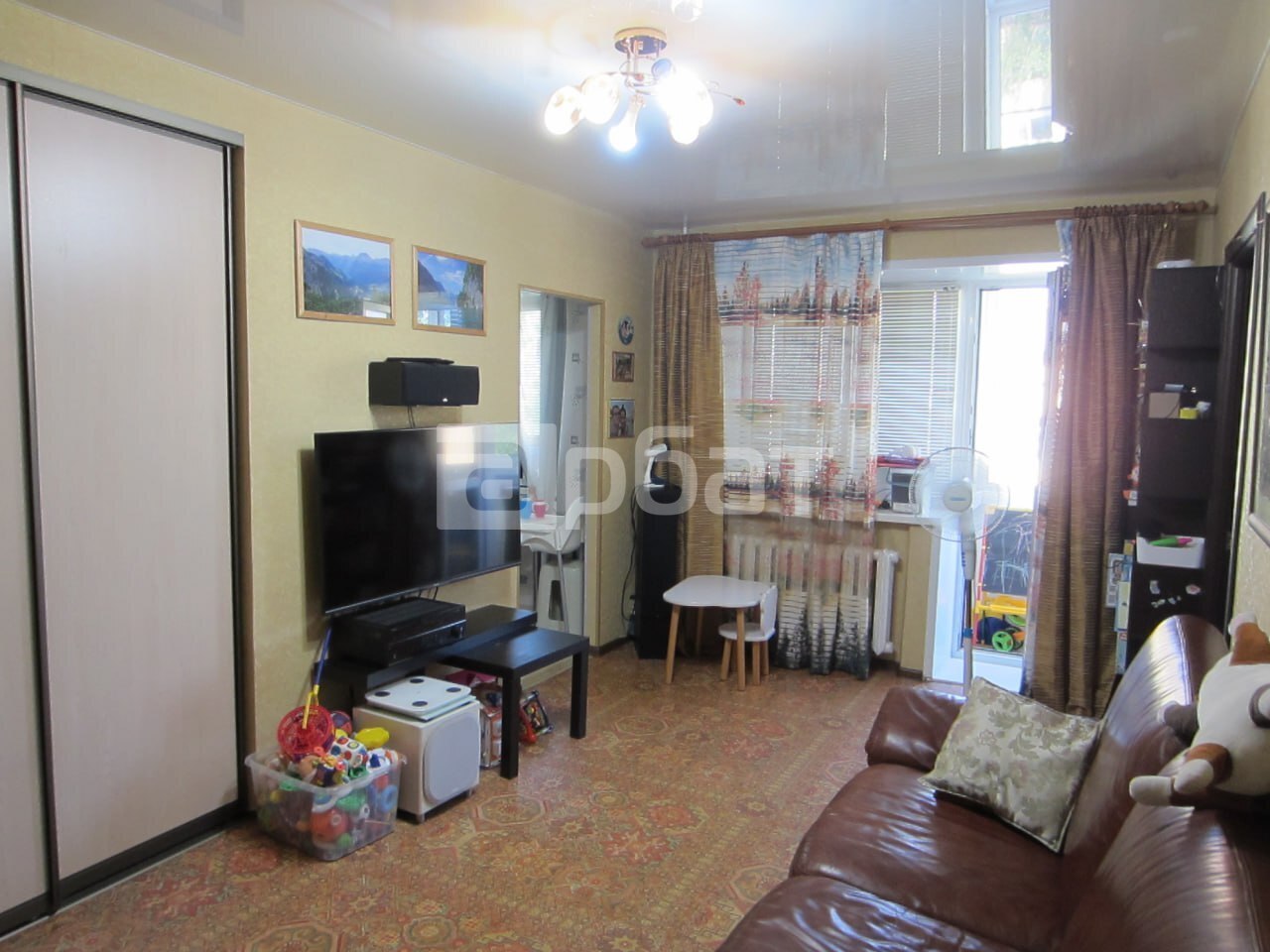2-к. квартира, 45 м², 5/5 эт.