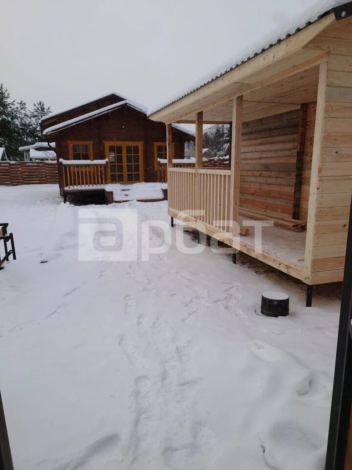 Дом 35 м² на участке 4,3 сот.