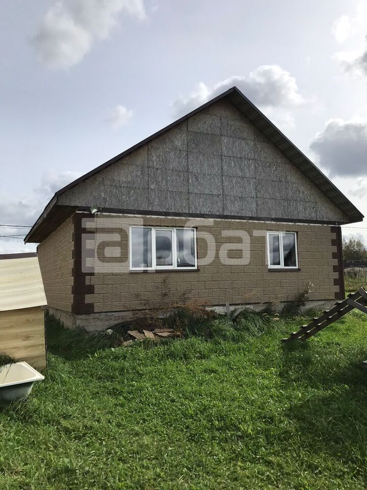 Дом 100 кв.м. , 10 сот.