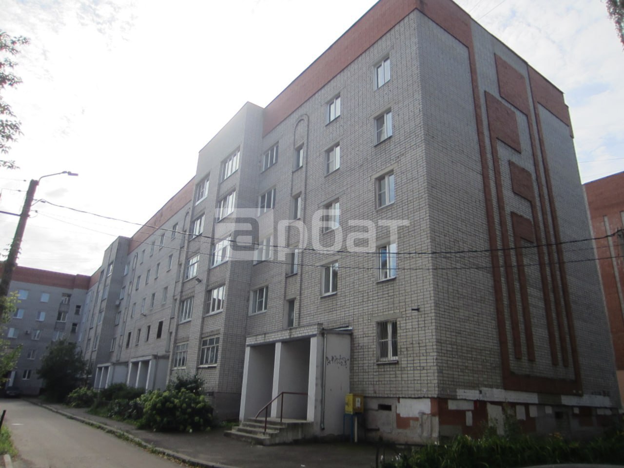 2-к. квартира, 54 м², 2/5 эт.