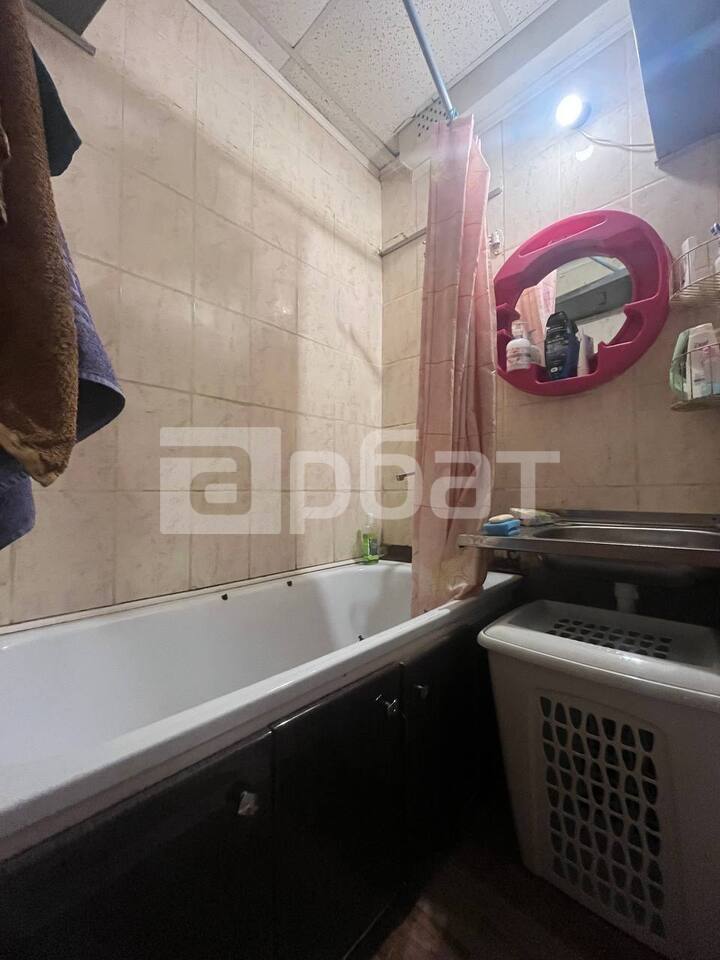 3-к. квартира, 50,1 м², 1/5 эт.