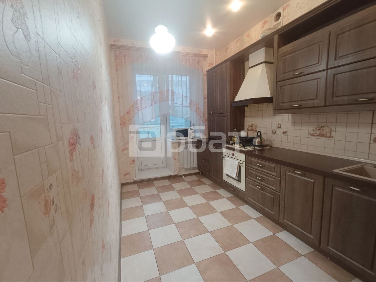 3-к. квартира, 64 м², 2/3 эт.