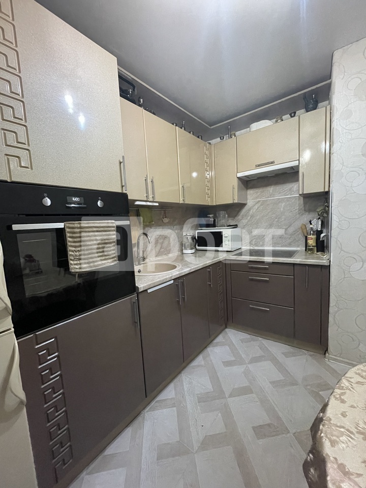 2-к. квартира, 51 м², 11/12 эт.