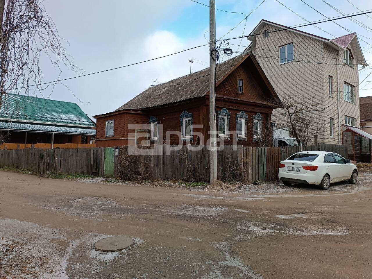 Дом 50 м² на участке 5,1 сот.