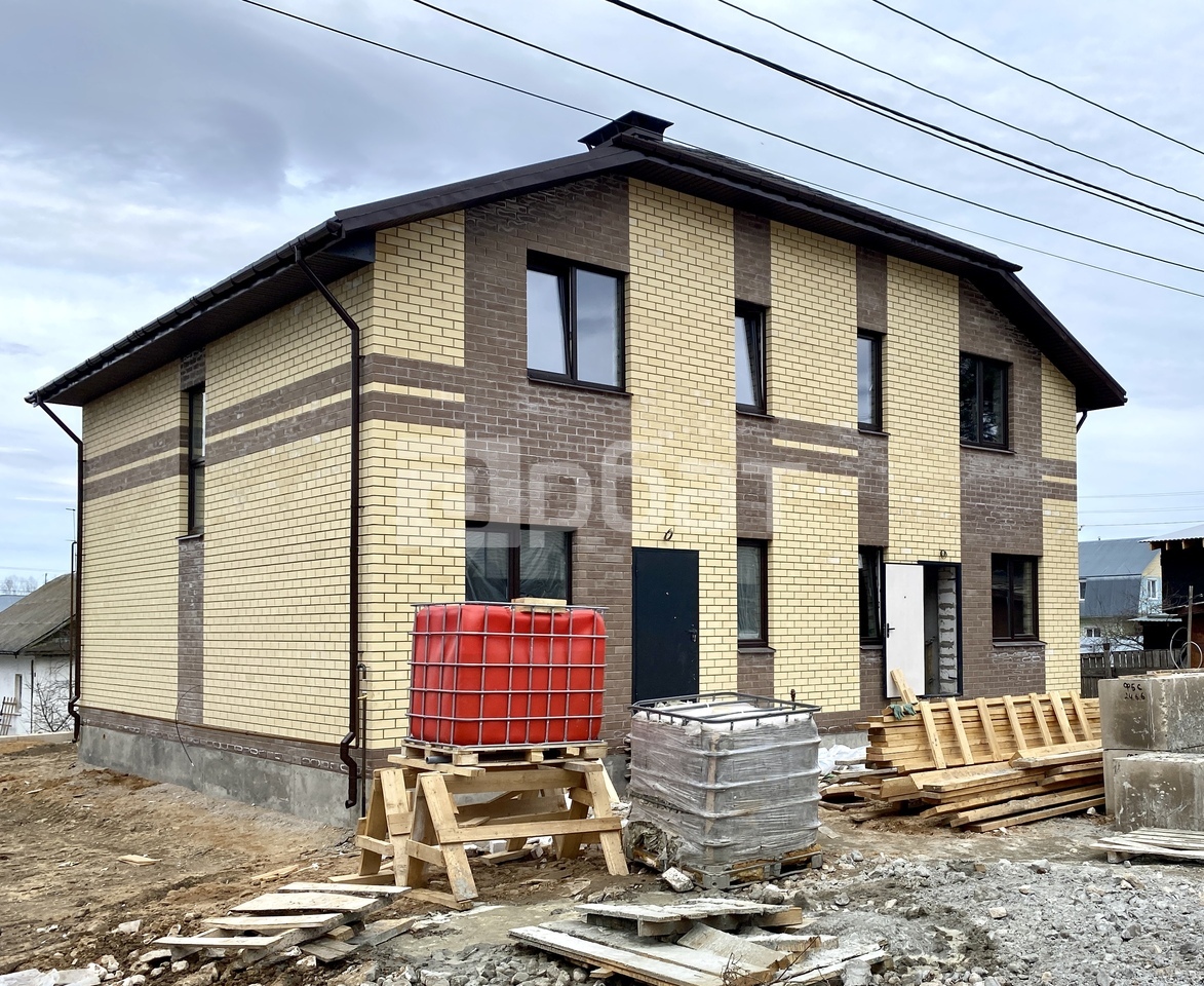 Таун хаус в Ребровке