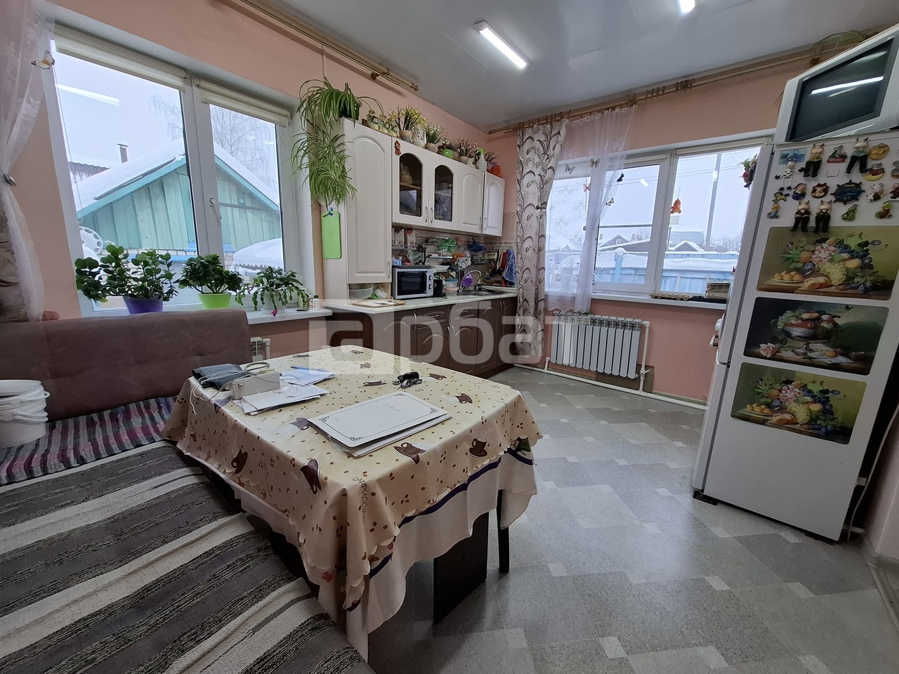 часть дома на 8 марта 40