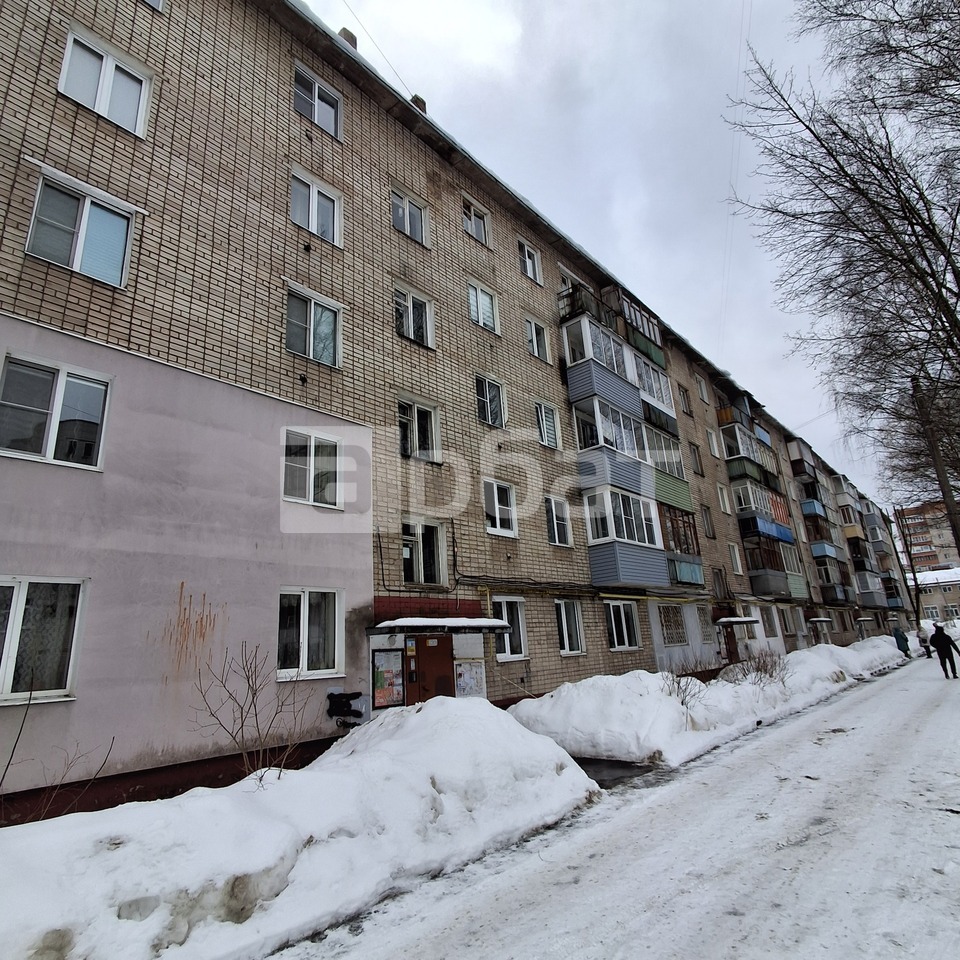 3-к. квартира, 51.9 м², 2/5 эт. 