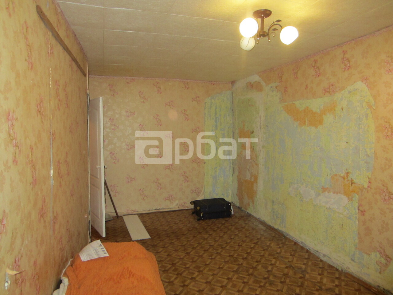 2-к. квартира, 43 м², 1/5 эт.