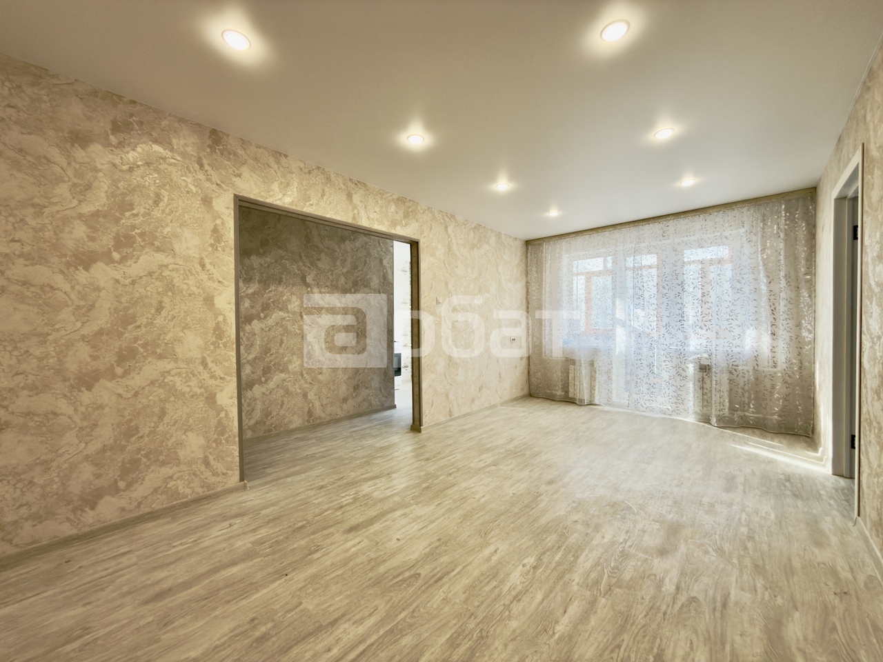 Продам 2-х комнатную квартиру 