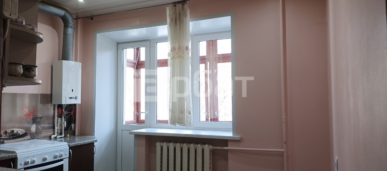 однушка советская,111а