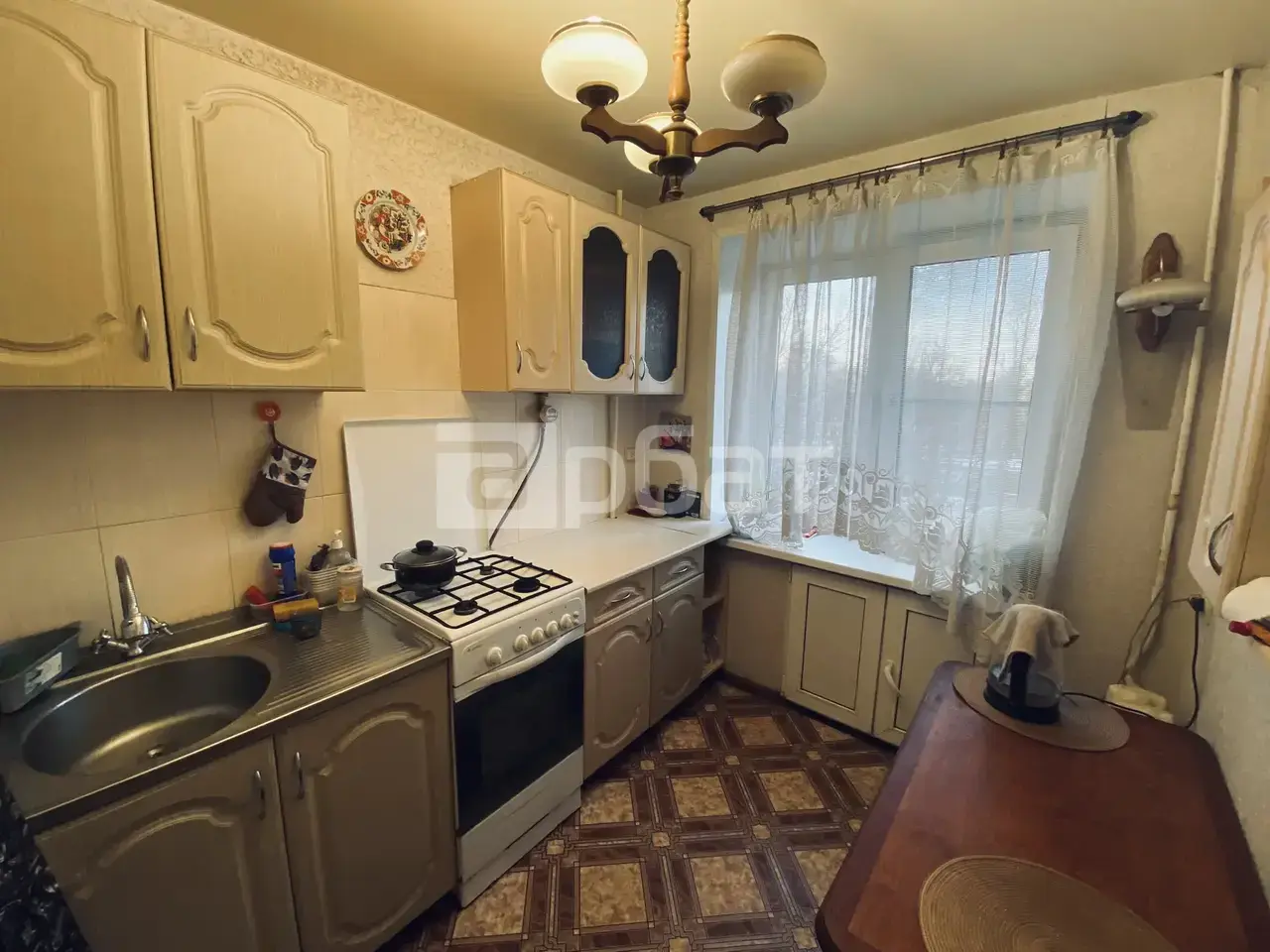 2-к. квартира, 42.8 м², 6/9 эт.