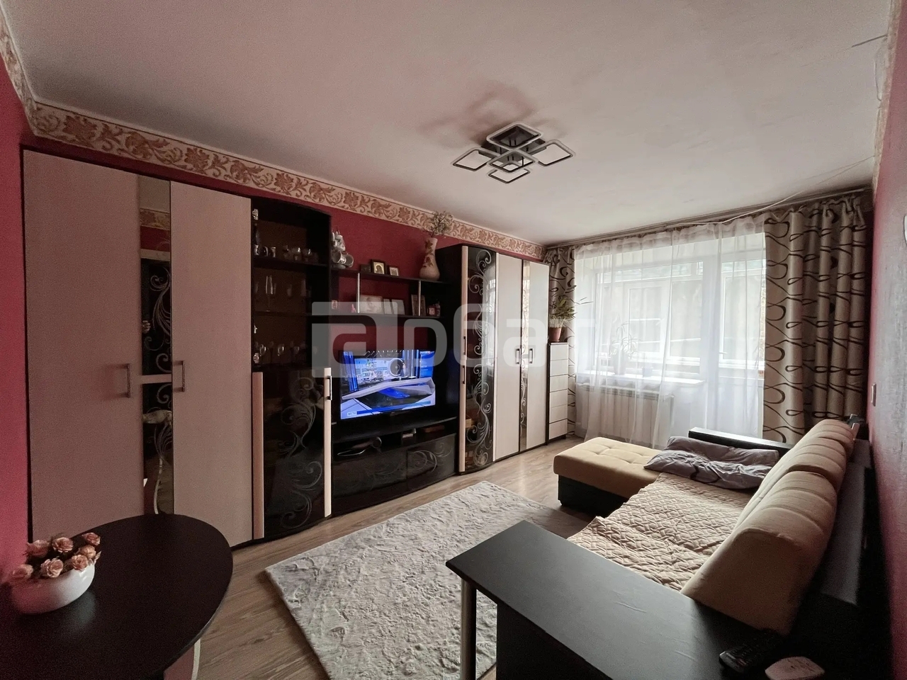 продаю 2к квартиру