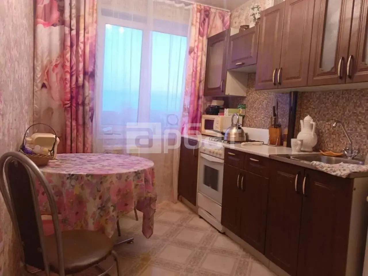 2-к. квартира, 44 м², 9/9 эт. 2-к