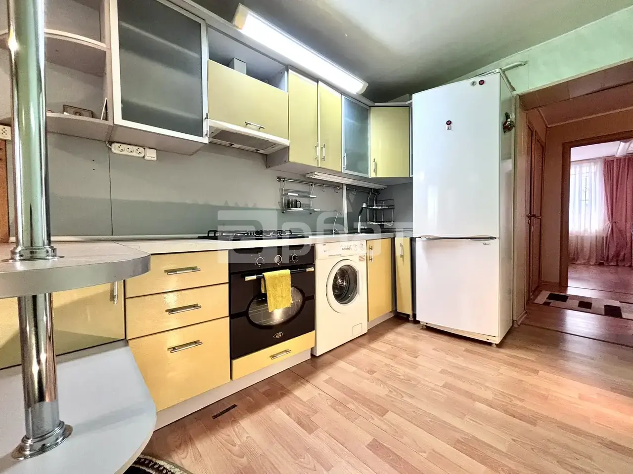 продаю 3 к квартиру