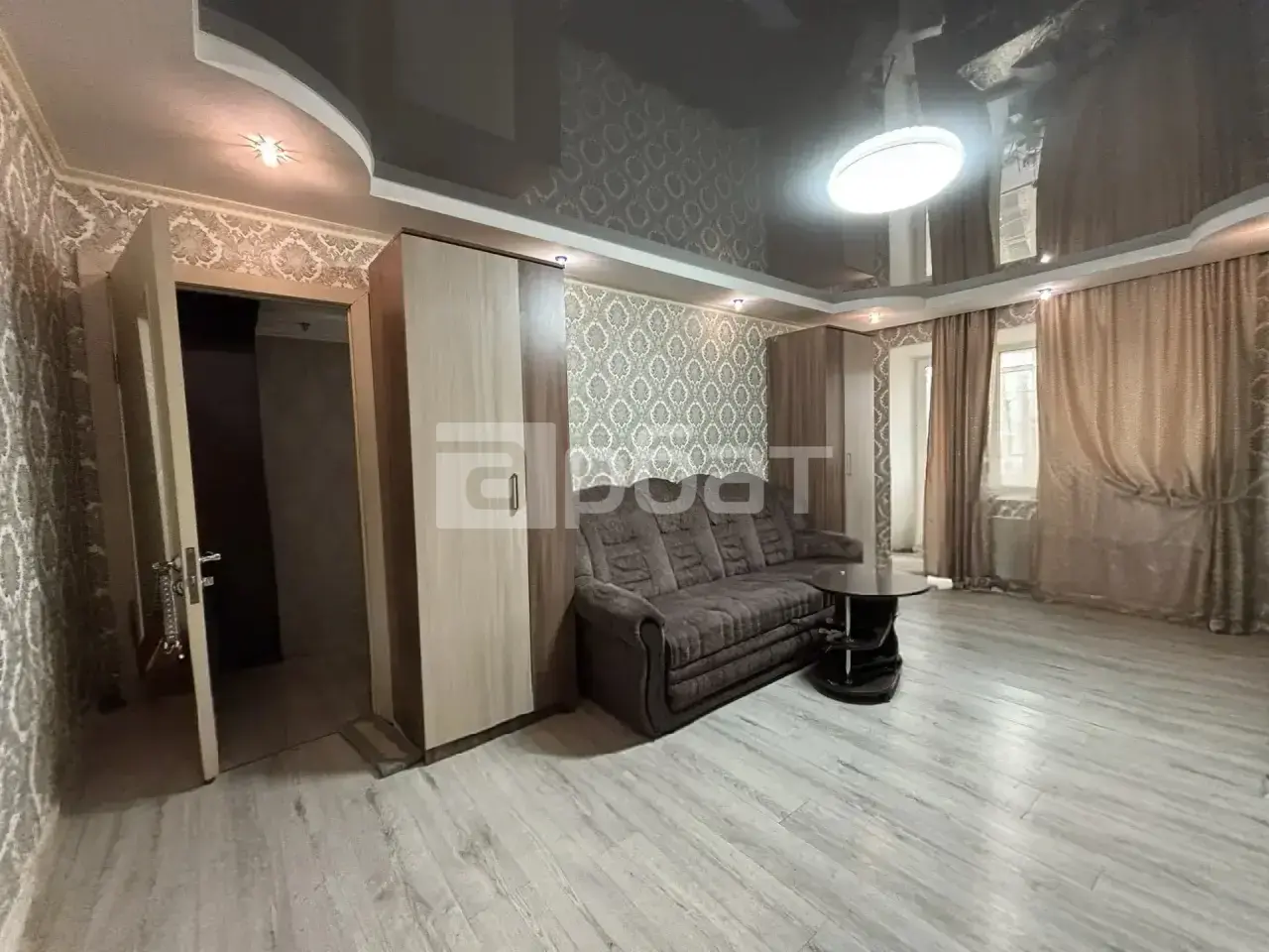 2-к. квартира, 42,7 м², 2/5 эт.