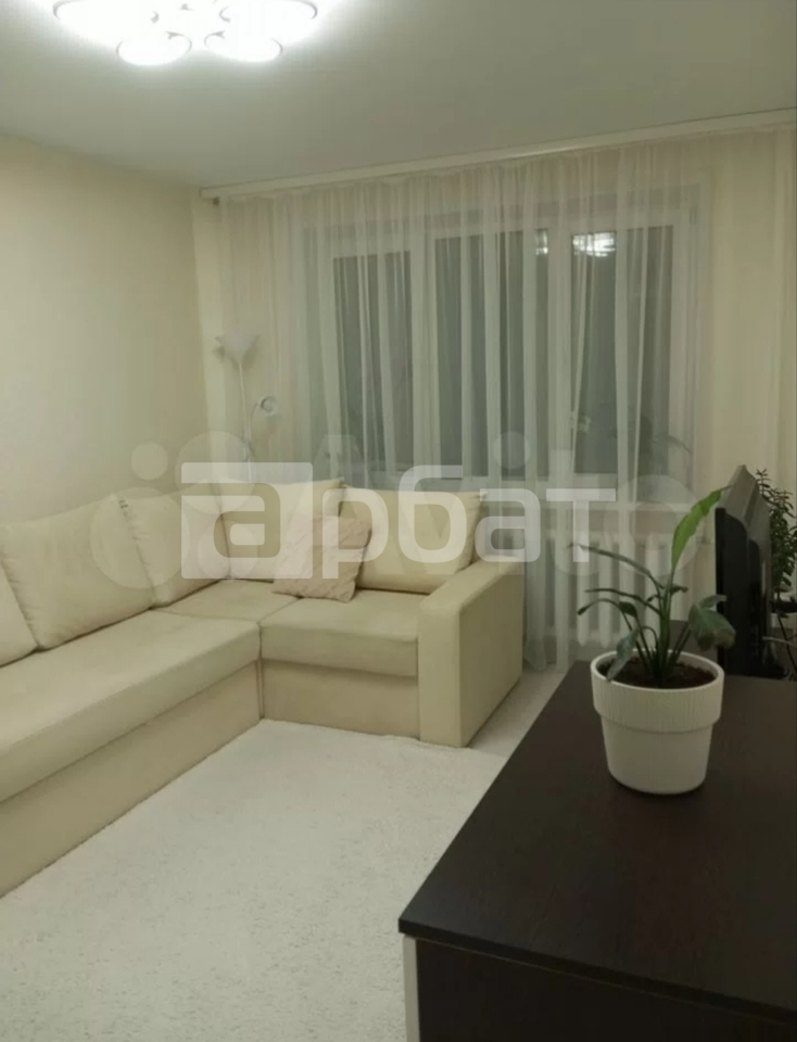 2-к. квартира, 57 м², 8/9 эт.