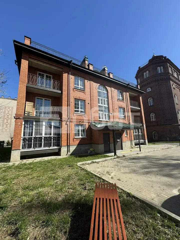 3-к. квартира, 94,6 м², 2/3 эт.