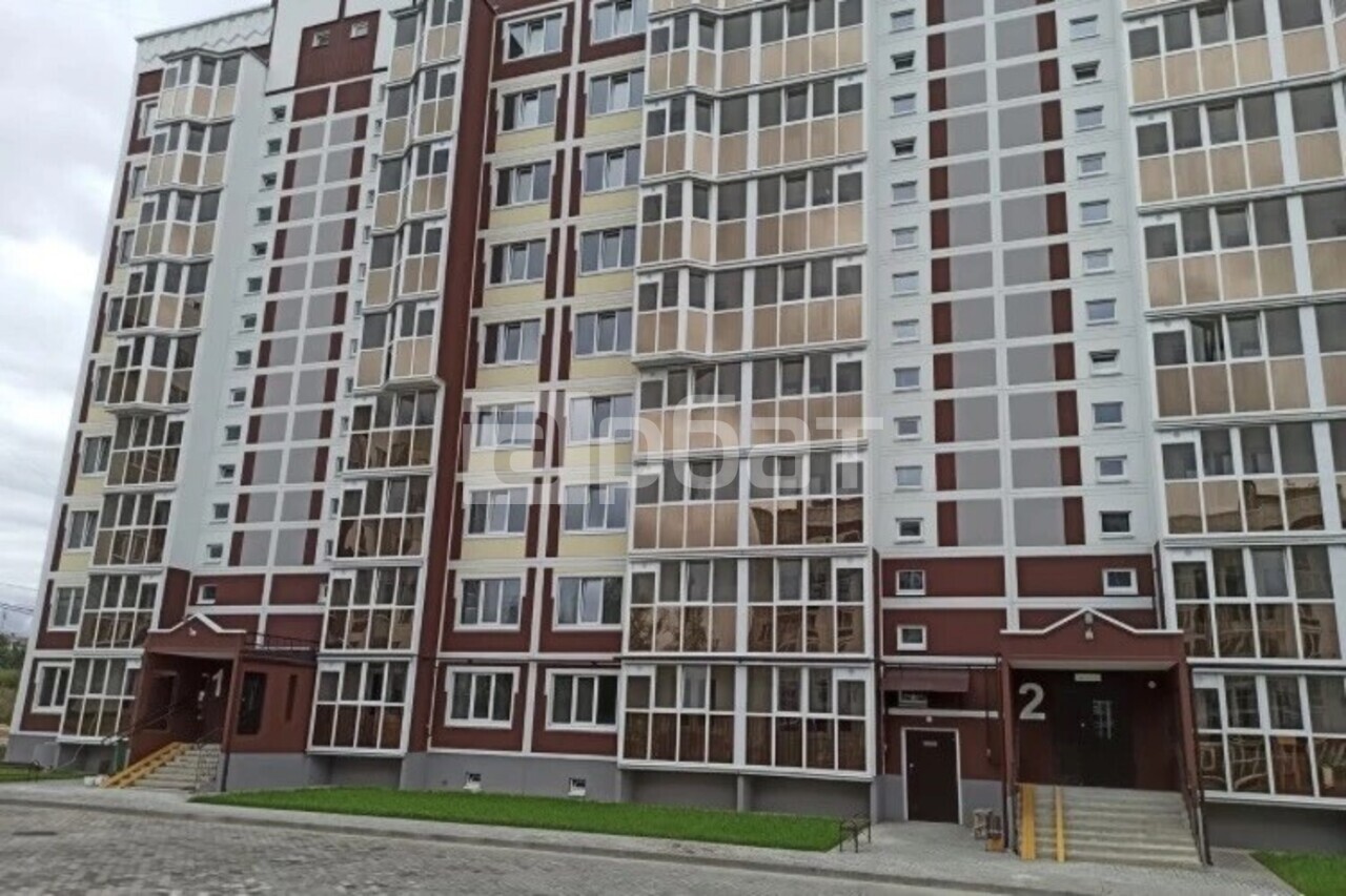 2-к. квартира, 58 м², 1/9 эт.
