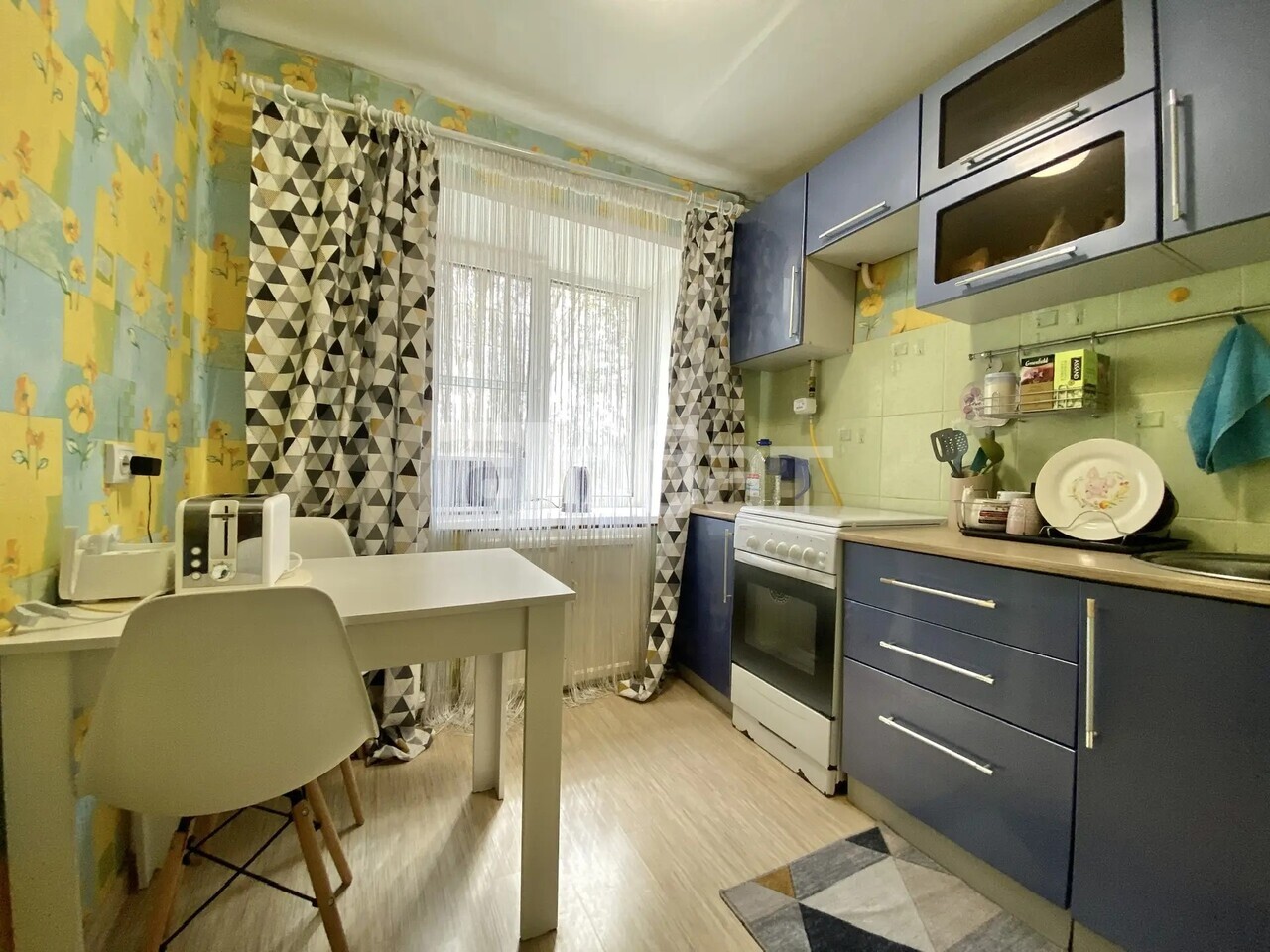 2-комн. 43 м²,Кирпич, ремонт!