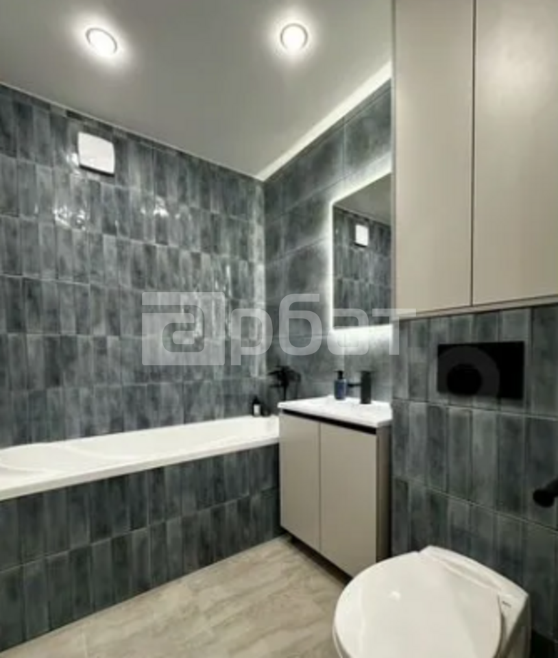 2-к. квартира, 64 м², 8/9 эт.