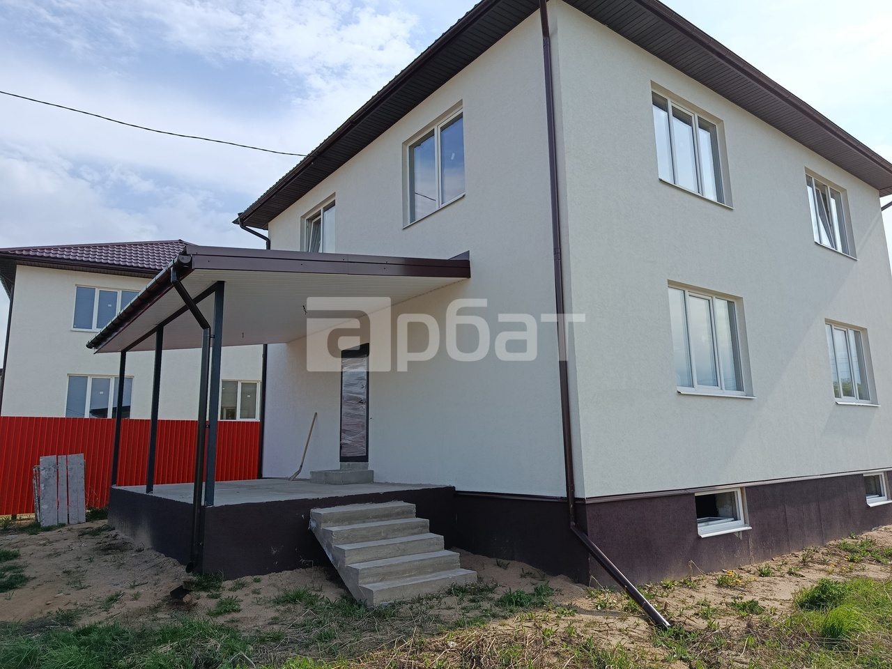 продам дом коттедж