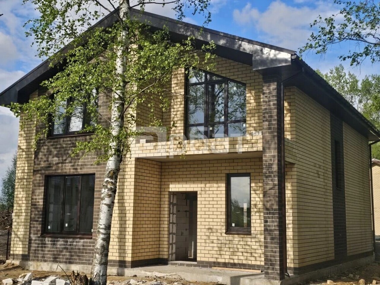 160 кв м 6 сот Кирпич