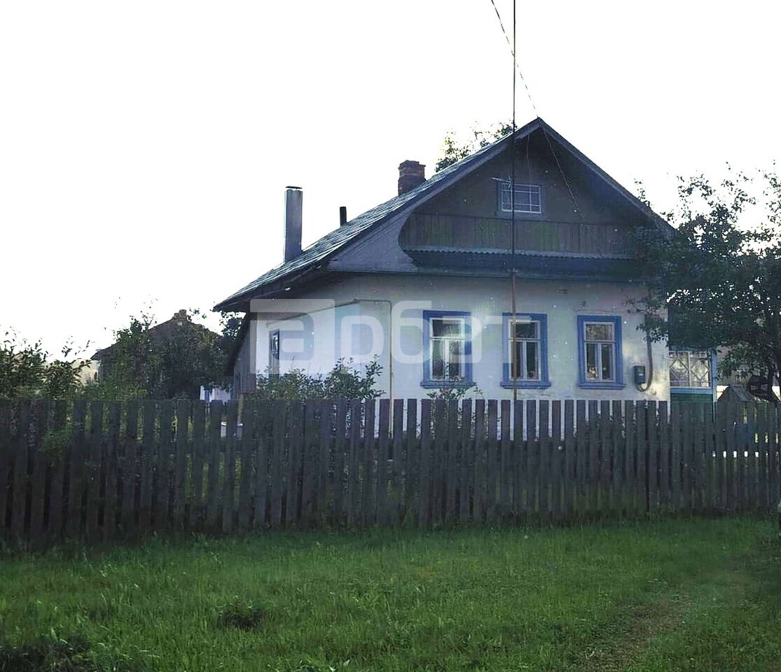 Шлакобетонный дом с зу