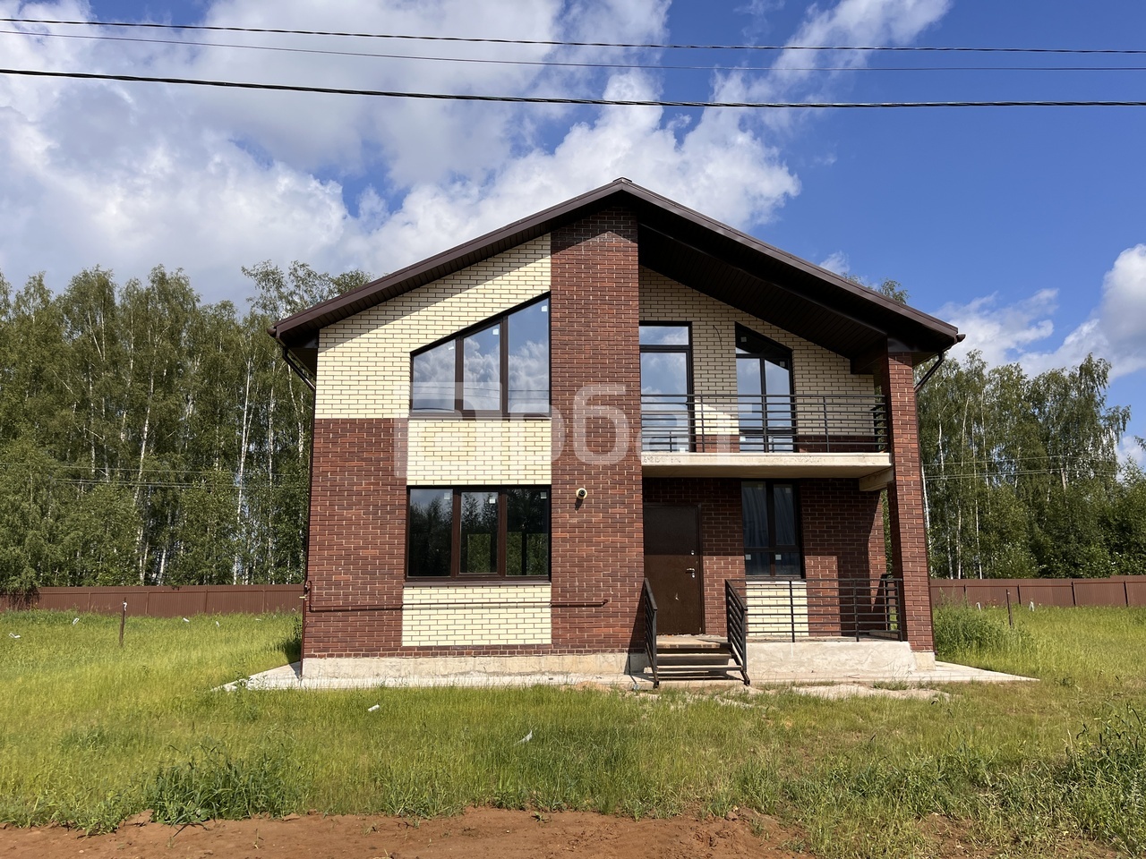 Продается 2эт дом.