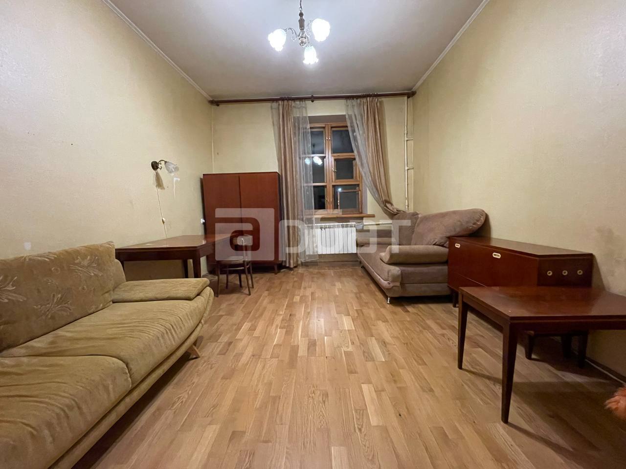 1-к. квартира, 40 м², 2/5 эт.