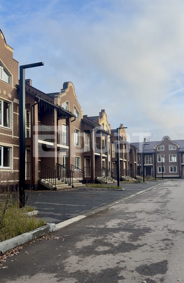 Продам таунхаус