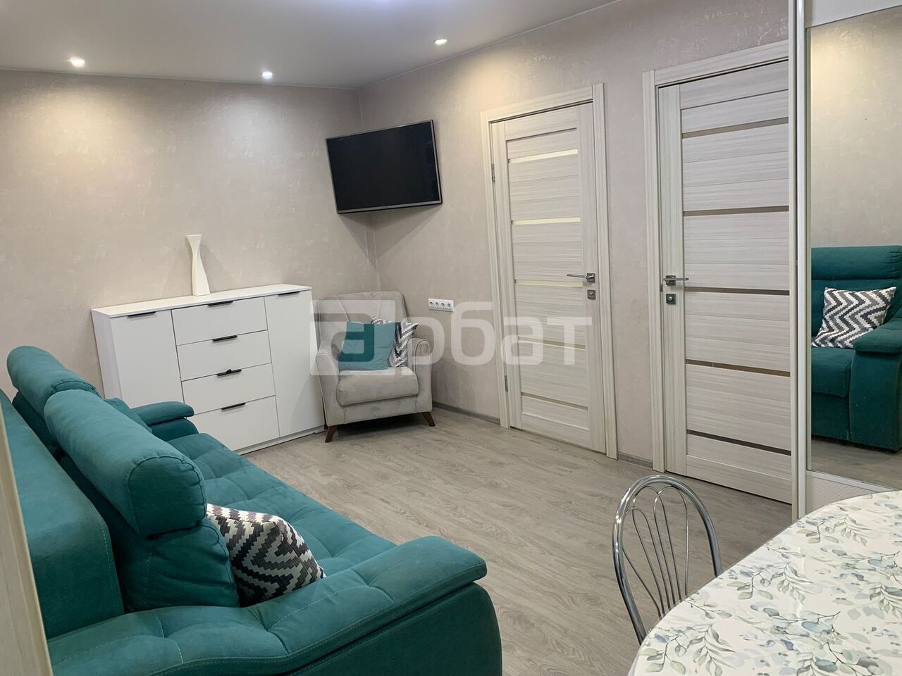 3-к. квартира, 54 м², 5/5 эт.