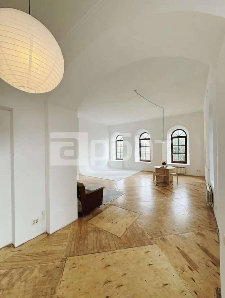 Сдам коммерческое помещение 