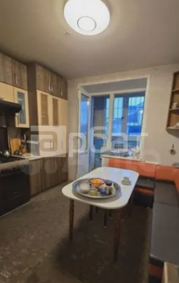 2-к. квартира, 56,5 м², 1/3 эт.