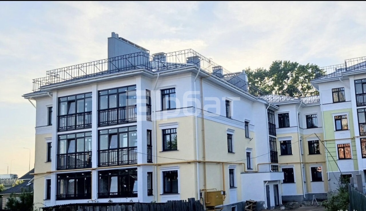 2-к. квартира, 52 кв. м 1/3 эт.