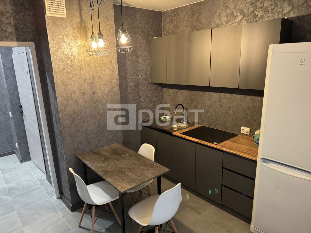 1 ком. квартира 38 м2 на 2 этаже