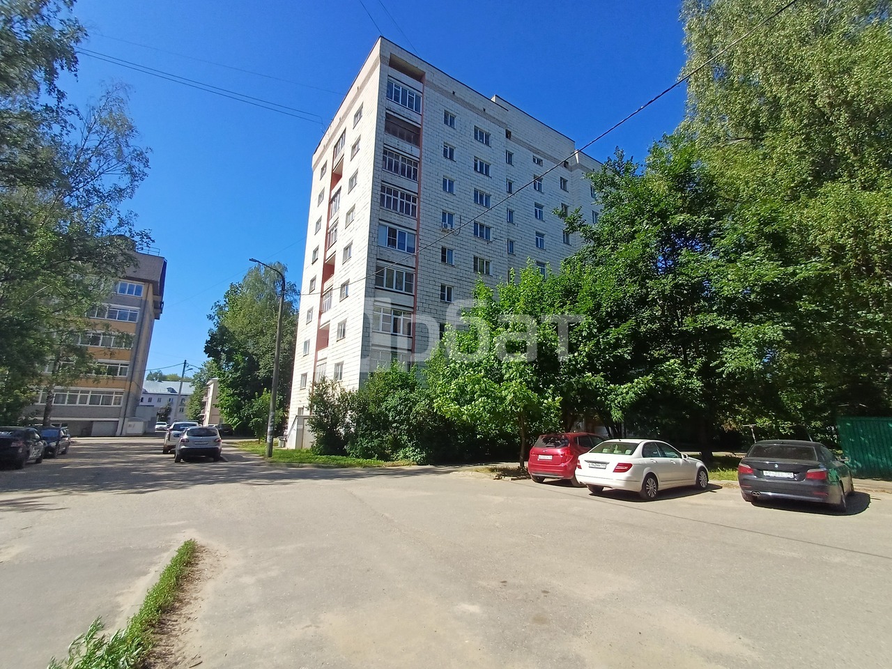 3х комнатная березовая роща,8а