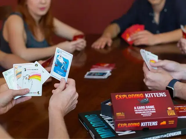 Exploding Kittens / Взрывные котята — фото 3